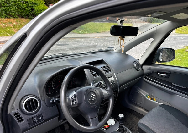 Suzuki SX4 cena 12900 przebieg: 193700, rok produkcji 2006 z Zaklików małe 79